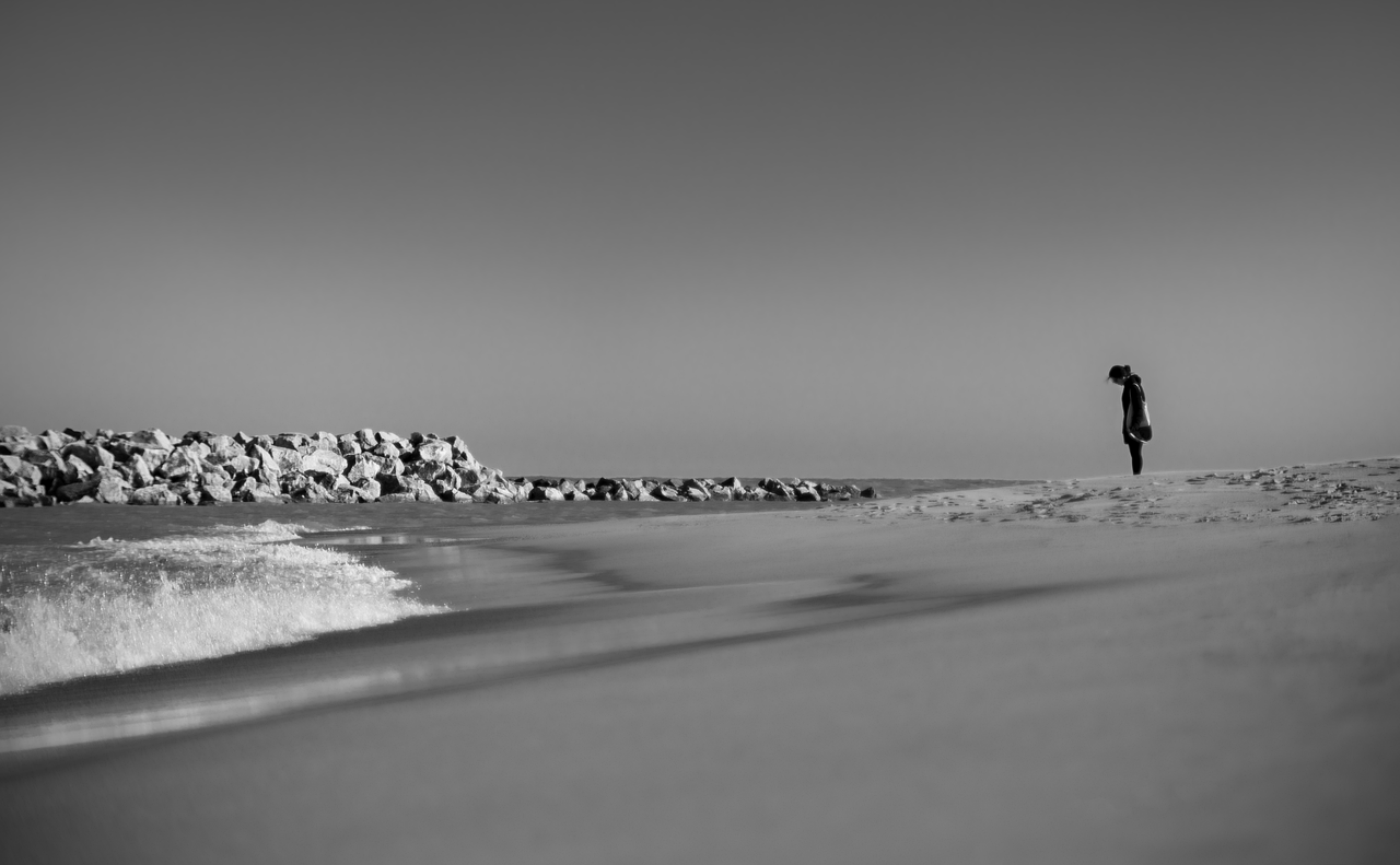alone, sad, sad girl, beach, nature, sea, ocean, girl, lonely, woman, solitude, melancholy, black and white